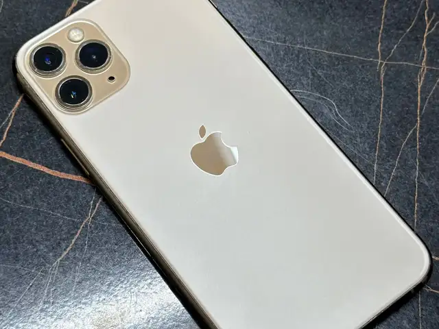 Apple iPhone 11 Pro, 64 gb, Gold, Худжанд