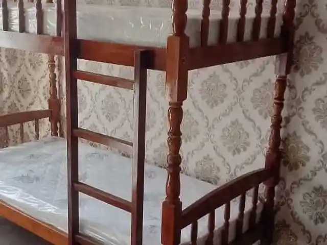 Двухъярусная кровать, Душанбе