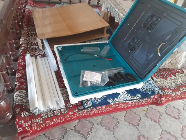 Инкубатор 130 тага, Восе - 9
