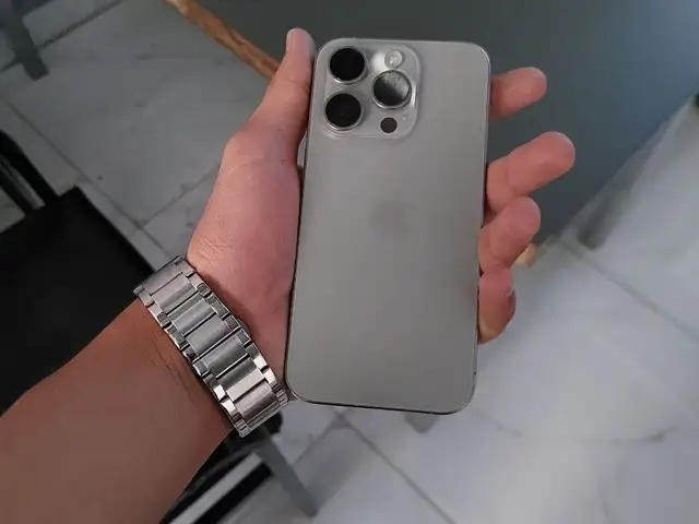 Apple iPhone 15 Pro, 128 gb, Natural Titanium, Душанбе