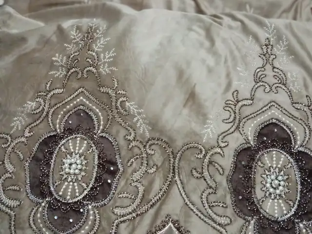 Парда бо тур, Душанбе