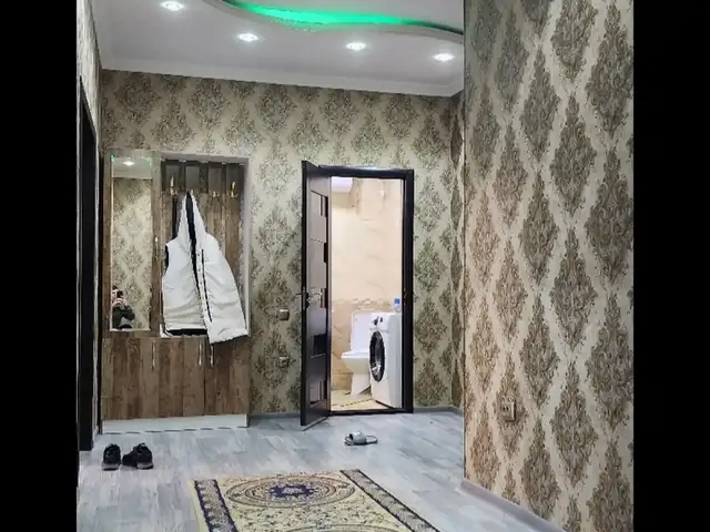 2-комн. квартира, 2 этаж, 100м², Зарафшон доми нок рубаруйи бозорча, Душанбе
