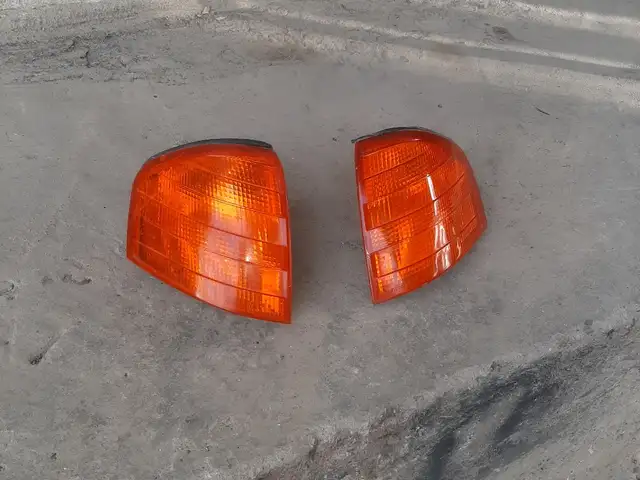 Передний поворотник Мерседес w202, Душанбе