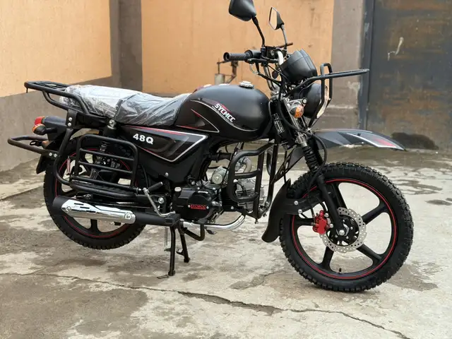 Мототцикл Suzuki 125куб 2026, Душанбе