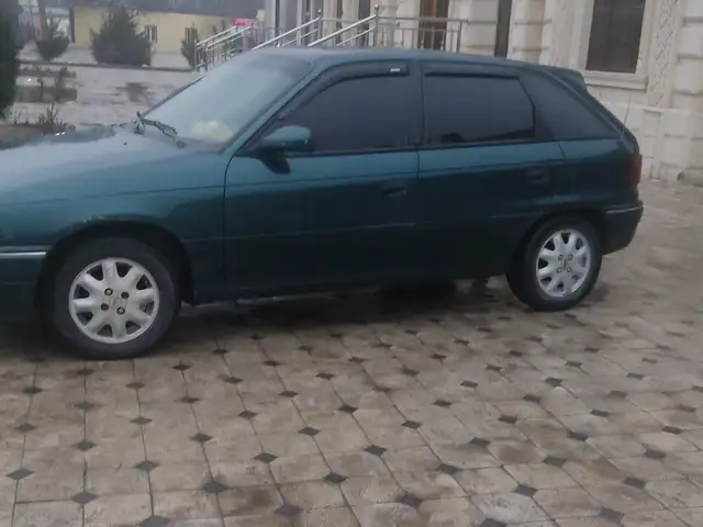 Opel Astra F