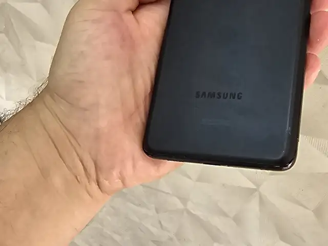 Samsung Galaxy S21 ultra, Хуҷанд