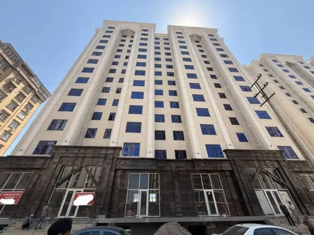 Помещение под свободное назначение, 300м², Яккачинор, Душанбе