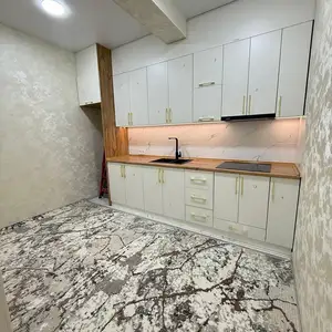 Колин/Ковёр, Душанбе