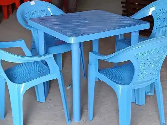 Стол со стульями, Душанбе