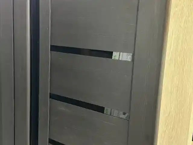Дверь, Душанбе