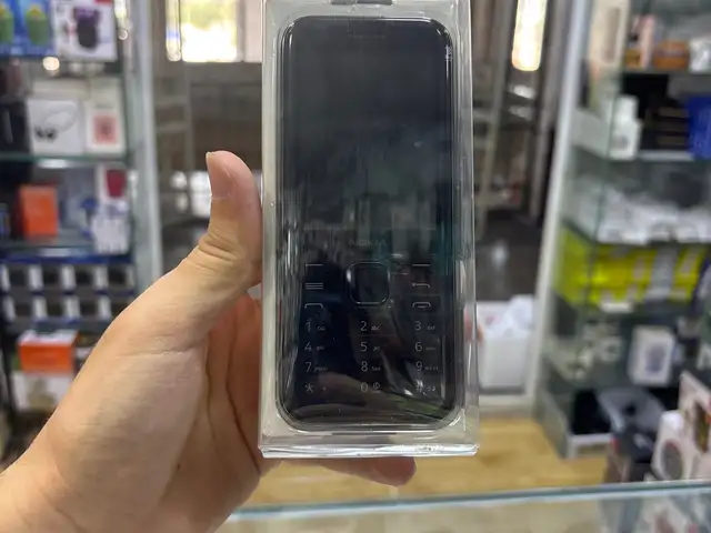 Nokia 8000, Хуҷанд