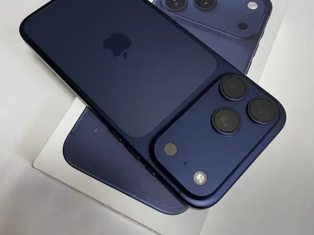 Apple iPhone 17 Pro Max, 256 gb, Deep Blue, Худжанд