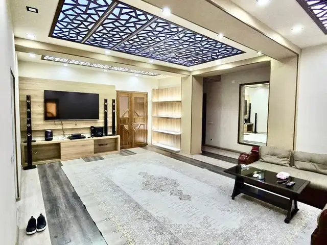 4-комн. квартира, 4 этаж, 200м², Шохмансур, театр оперы и балета, Душанбе