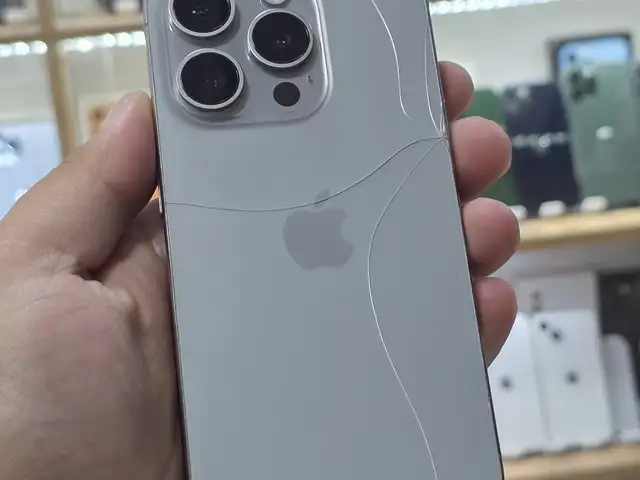 Apple iPhone 15 Pro, 256 gb, Natural Titanium, Душанбе