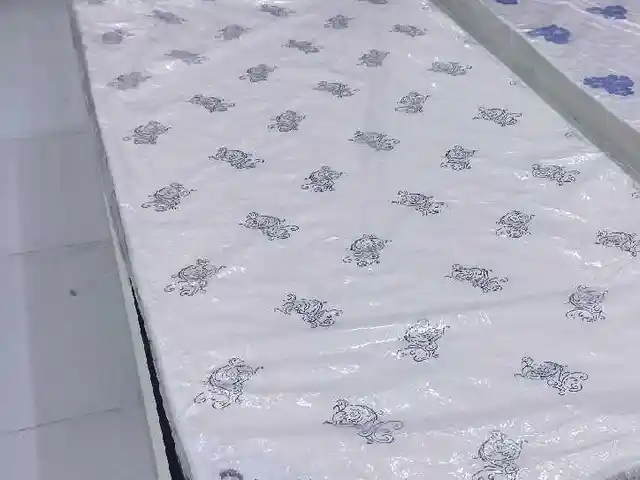 Односпальная кровать, Душанбе