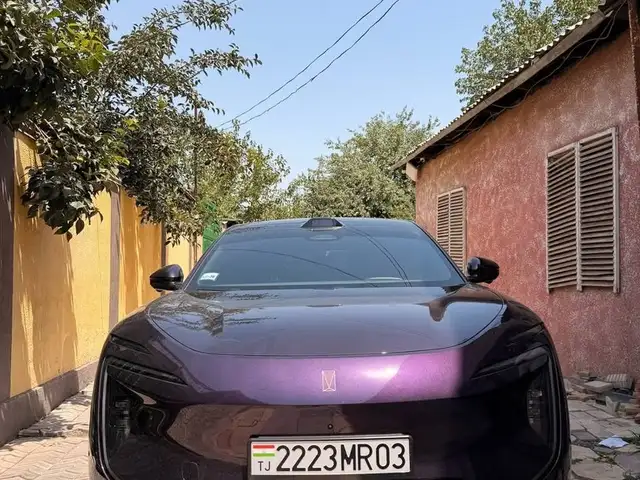 Avatr 07