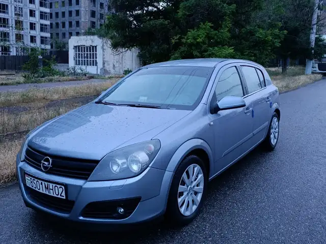 Opel Astra H