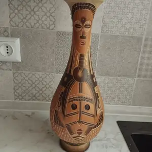 Кувшин, Душанбе
