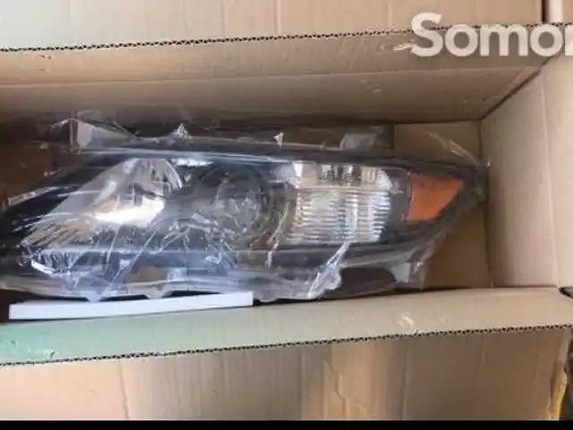 Передние фары SE от Toyota Camry 2 2010-2011, Душанбе