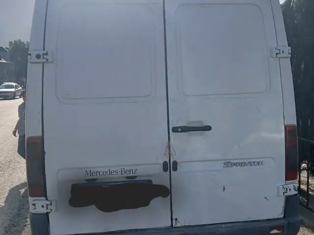 Фургон Mercedes-Benz Sprinter, 2004, Айнӣ