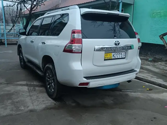 Toyota Land Cruiser Prado