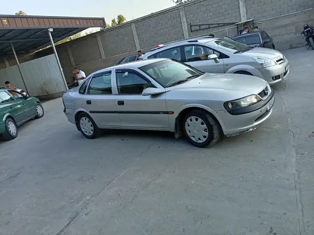 Opel Vectra A