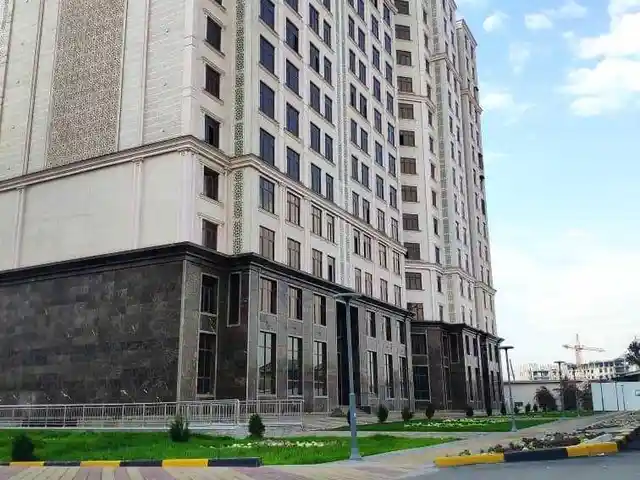2-комн. квартира, 6 этаж, 80 м², Ориён Бонк, Душанбе