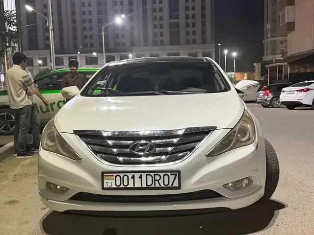 Hyundai Sonata