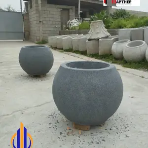 Шар гулдон барои гулхо, Душанбе