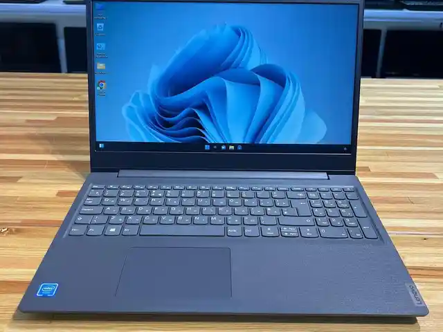 Ноутбук Lenovo Intel Celеron 4/256 ГБ SSD, Душанбе