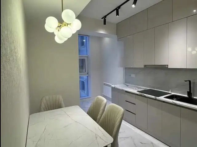 2-комн. квартира, 8 этаж, 70м², Шохмансур, Душанбе