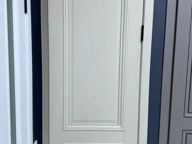Дверь, Душанбе