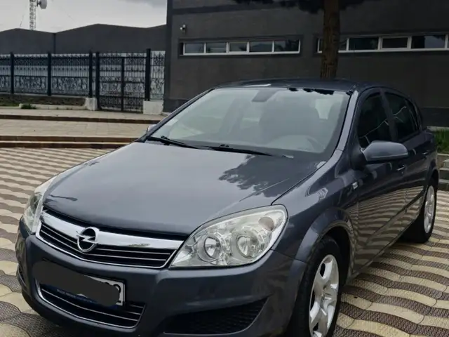 Opel Astra H