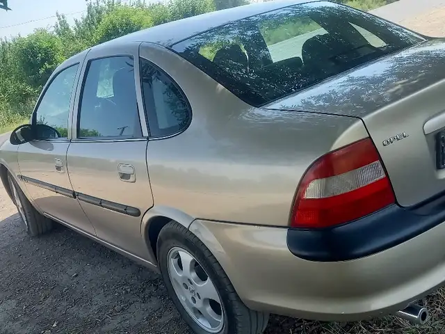 Opel Vectra B