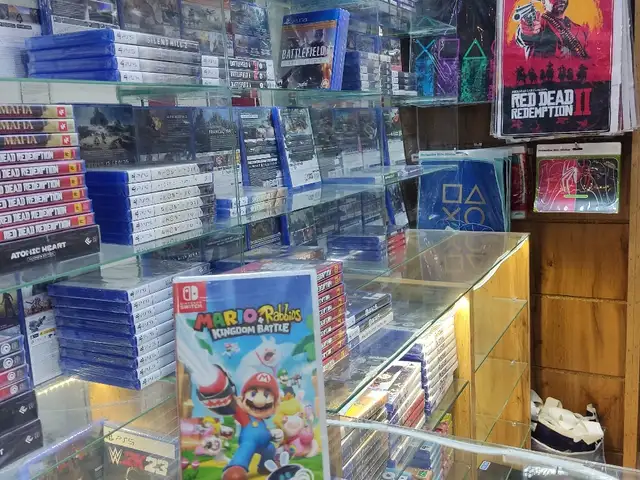 Игра Mario+Rabbids kingdom battle play station 4, Душанбе