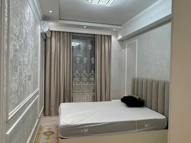2-комн. квартира, 11 этаж, 70м², Сомони пушти парлумон, Душанбе