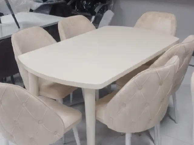 Стол и стулья, Душанбе