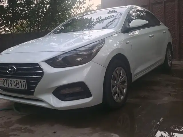 Hyundai Accent