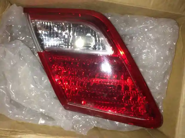 Задние фары от Toyota Camry, Душанбе