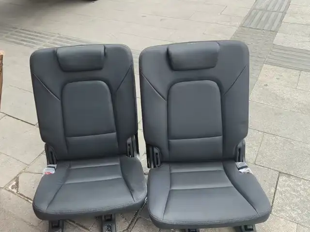 Третий ряд сидений от Hyundai Santa Fe, Худжанд