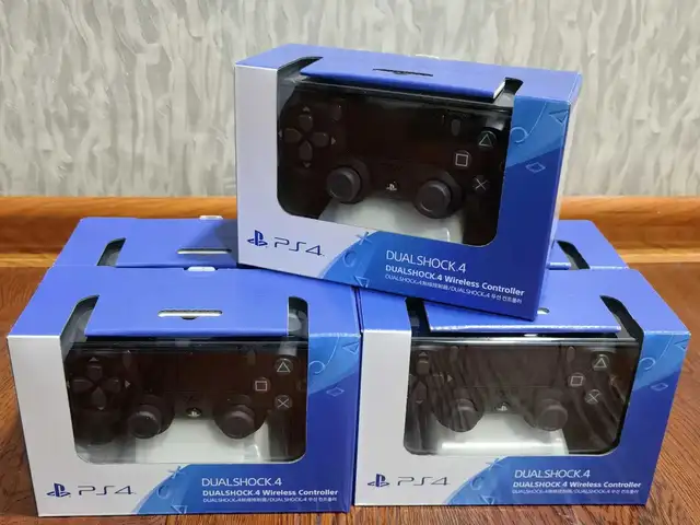 Джойстик DualShock 4, Худжанд