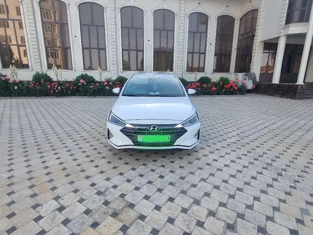 Hyundai Avante