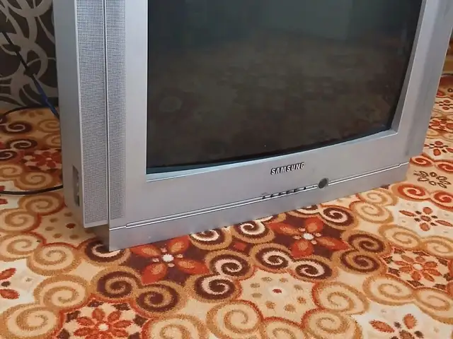 Телевизор, Бустон (Чкаловск)