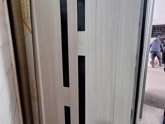 Дверь, Душанбе