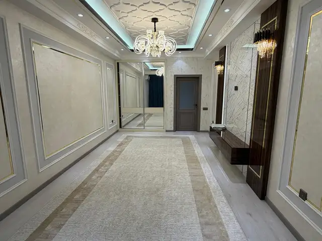 3-комн. квартира, 4 этаж, 98 м², Исмоили Сомони, Душанбе