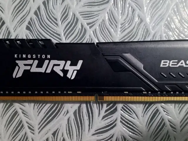 Оперативная память DDR4 3200 MHz 1x 32GB CL16, Хуҷанд