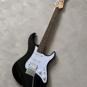Электрогитара - Yamaha Pacifica, Душанбе