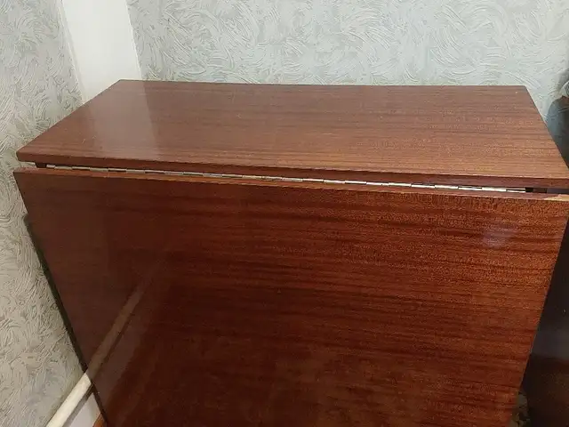 Раздвижной стол, Душанбе
