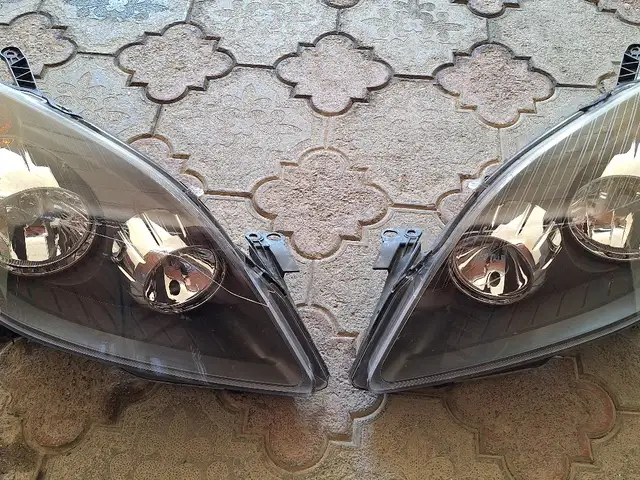 Передняя фара opel zafira b, Худжанд