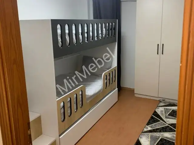 Двухъярусная кровать, Душанбе
